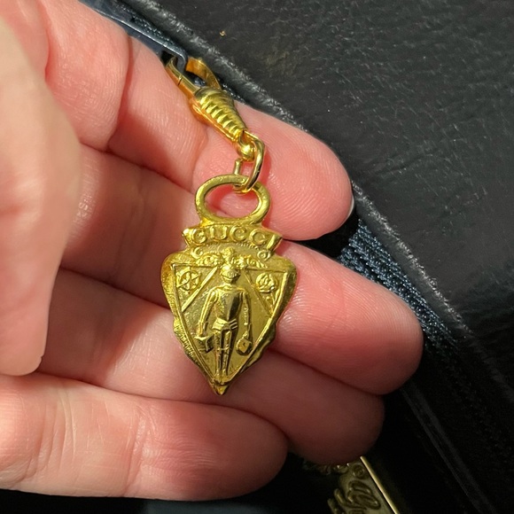 Gucci Vintage Navy Crossbody - Picture 8 of 16